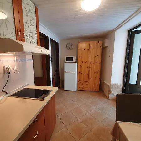 Appartamento Nadia St2, 500 M From The